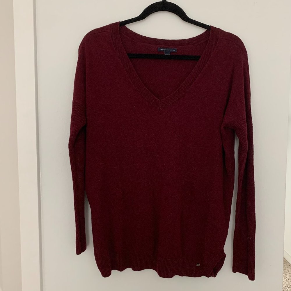 American Eagle Sweater